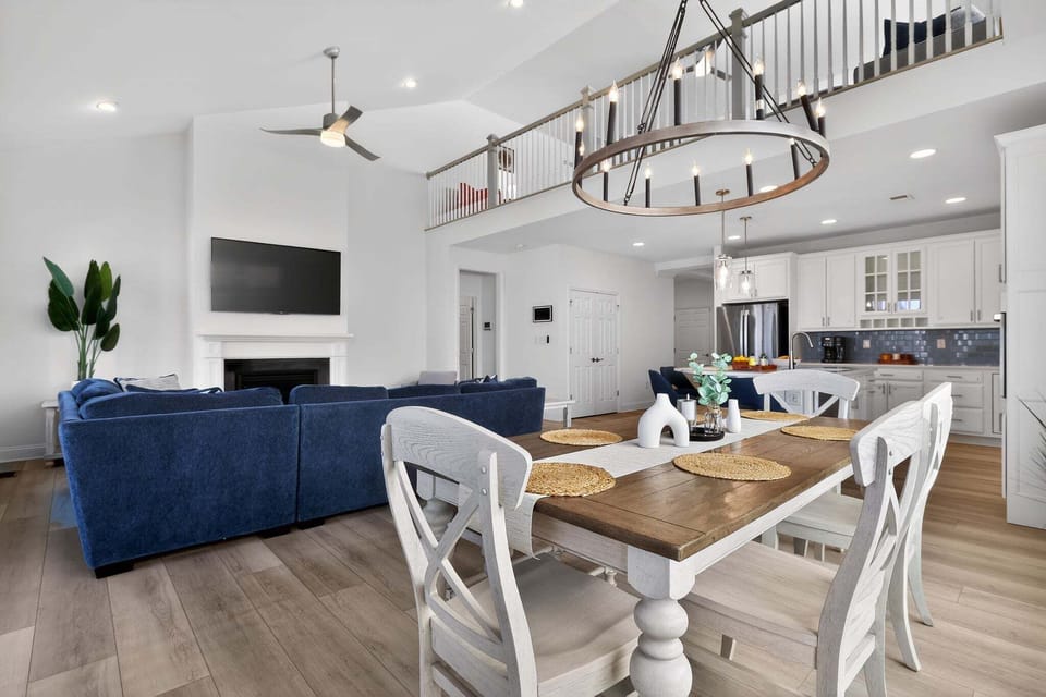 Large Dining Room Area