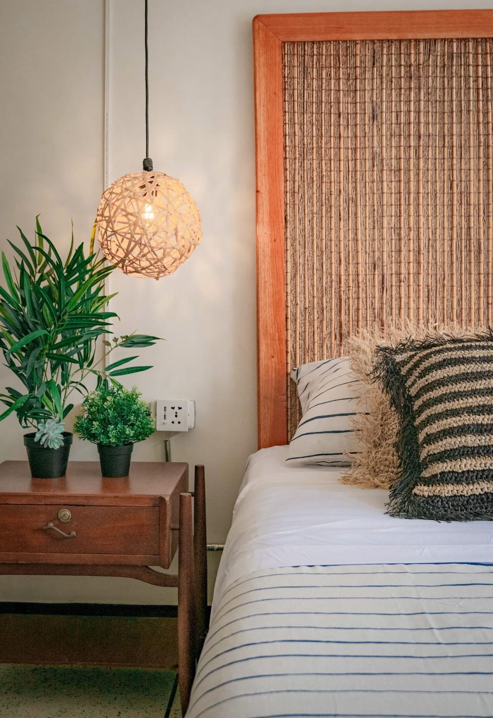 Executive Double Room | Blackout drapes, iron/ironing board (on request), WiFi (free)