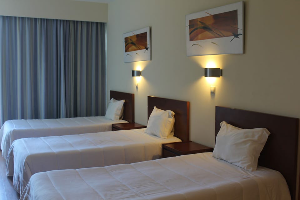 Triple Room | Minibar, desk, laptop workspace, WiFi (free)