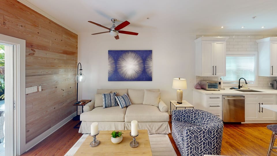 Inviting Living Room, Ideal for Unwinding and Spending Quality T