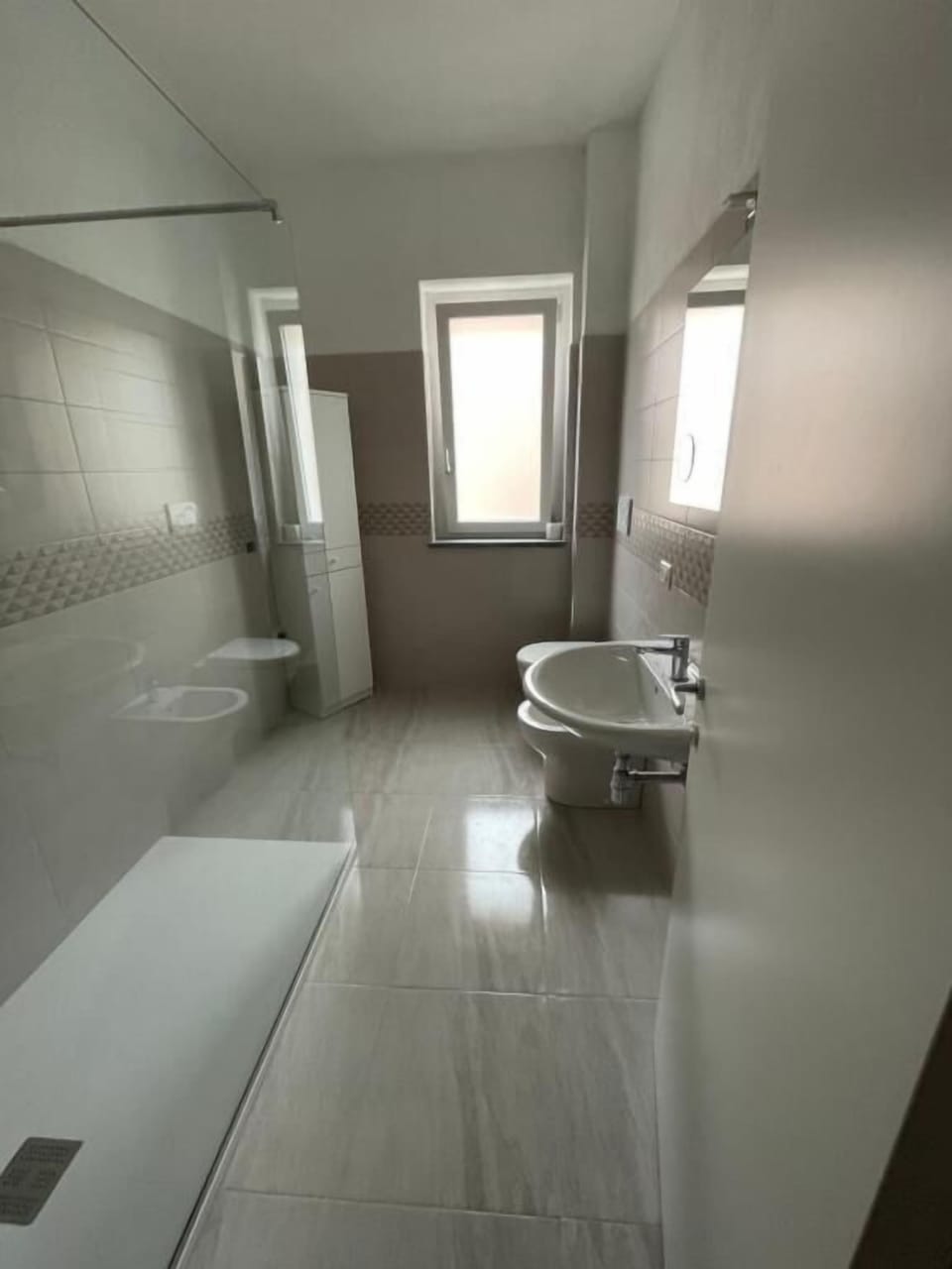 Club Apartment, 2 Double Beds | Bathroom | Shower, rainfall showerhead, hair dryer, bidet