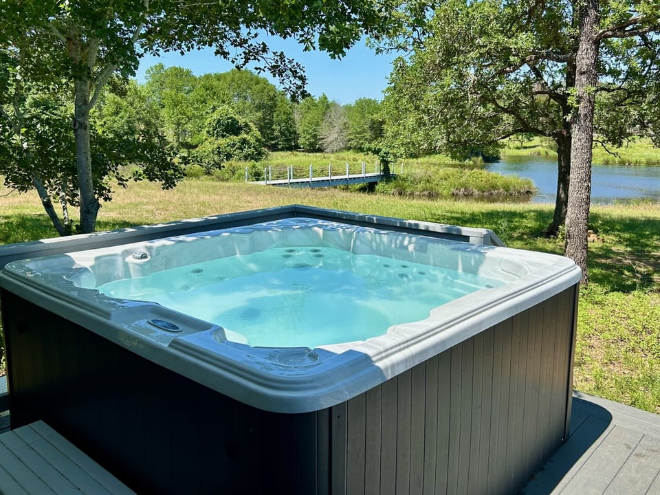 Take a soak right out next to the nauture.