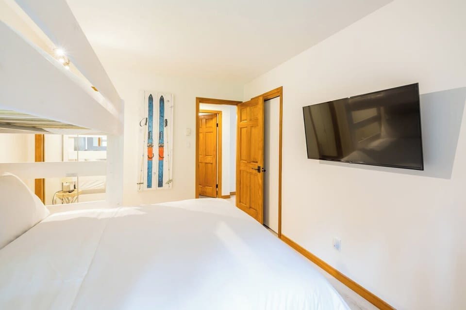 Second Bedroom (Twin over Queen Bunk)