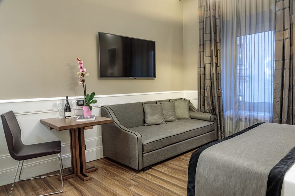 Premium bedding, minibar, in-room safe, soundproofing