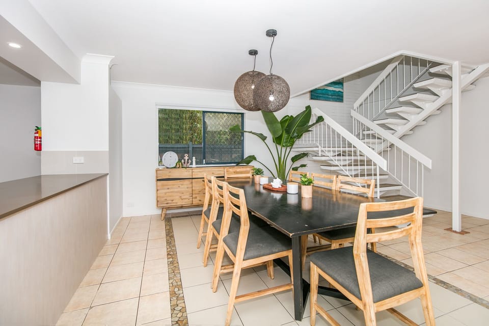 Dining area - lower level