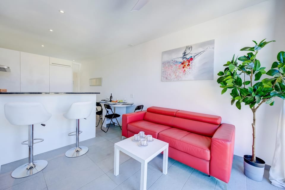 Standard Apartment, 1 Bedroom, Microwave, Mountainside (Residenza Castello) | Living area | TV