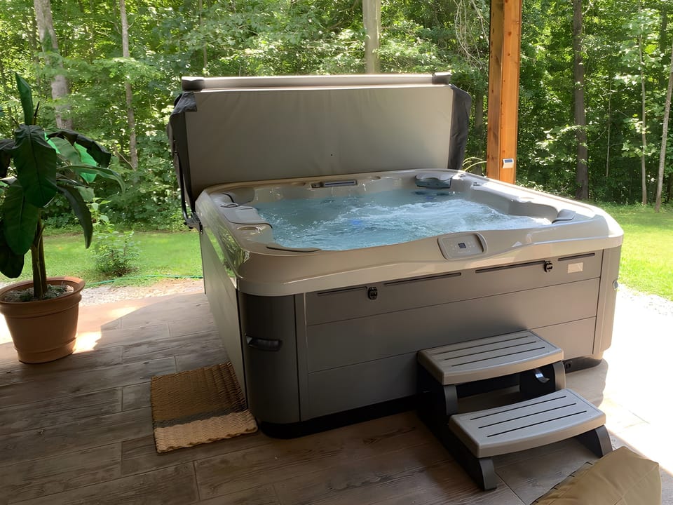 We invite you to Relax in the new Bull Frog X7 Premiere Spa! - Water fall feature- Bluetooth sound system - Colored lighting choices for endless relaxation 