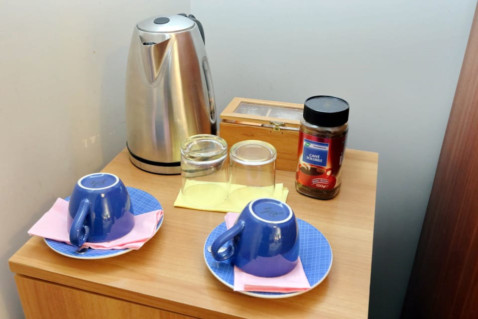 Double Room | Coffee and/or coffee maker