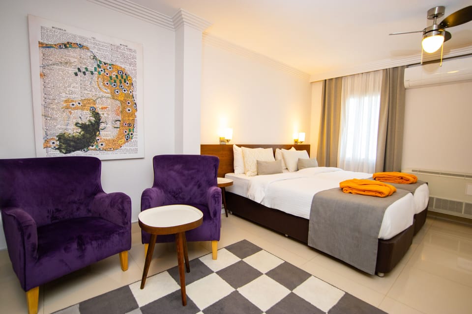 Standard Double or Twin Room | In-room safe, soundproofing, free WiFi, bed sheets