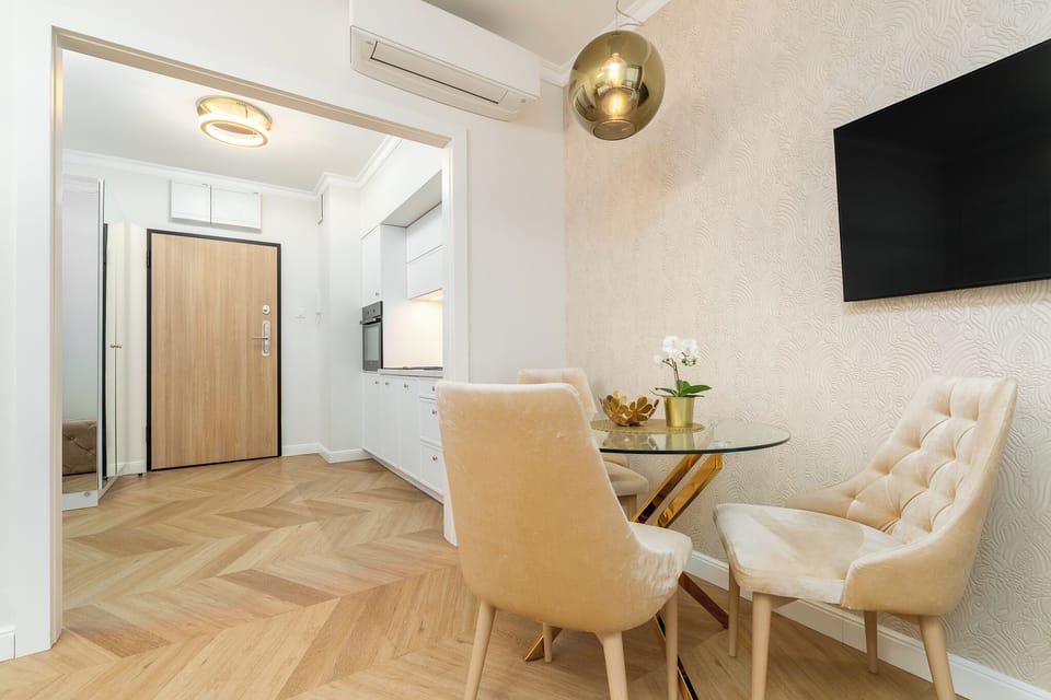 Apartment | 1 bedroom, iron/ironing board, cribs (surcharge), WiFi (free)