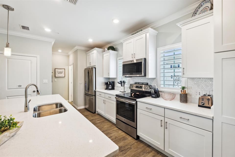 level 1-kitchen-120187066
