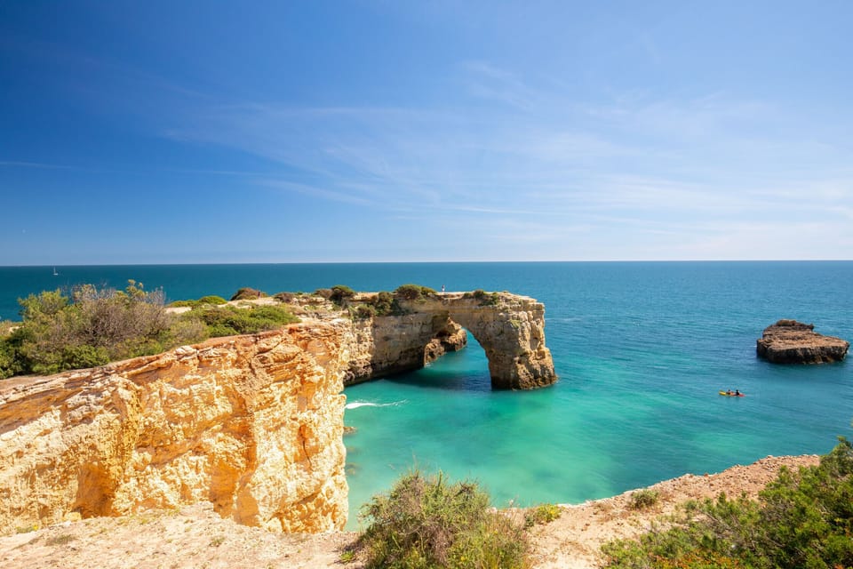The rocky coastline between Ferragudo and Albufeira is renowned for its stunning caves and rock formations. The Albandeira rock arch pictured here is located near Casa Galo Verde and can also be admired from the water during a cave-viewing boat trip.