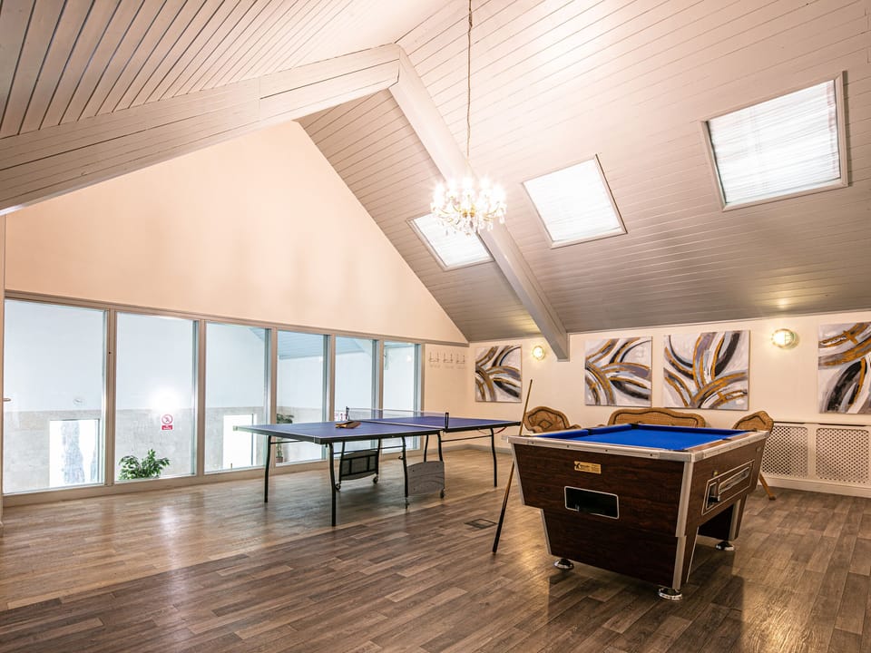 Cottage | Interior