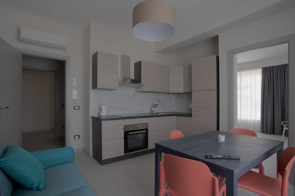 Exclusive Loft | Bathroom | Free toiletries, hair dryer, bathrobes, slippers
