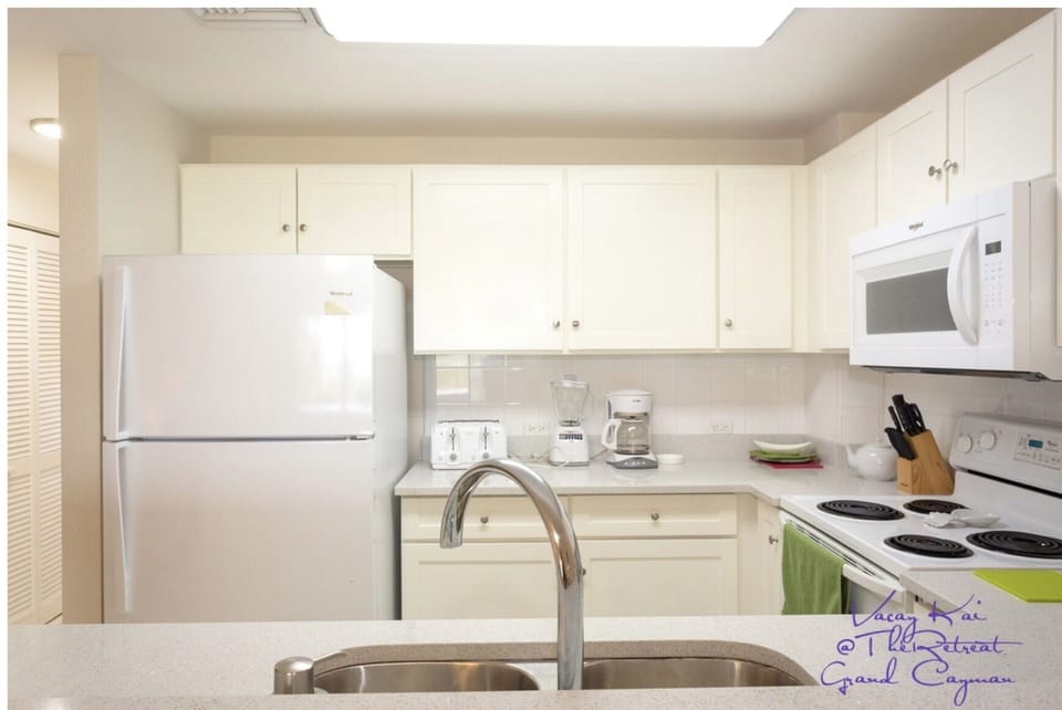 Kitchen comes with all the appliances you see here