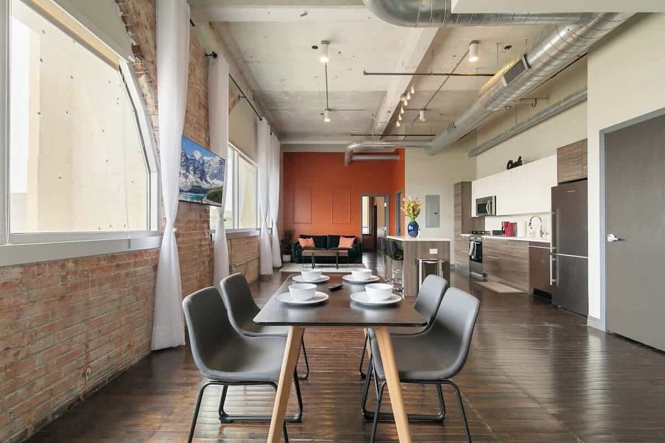  Bright and inviting, perfect for meals and memories with loved ones!