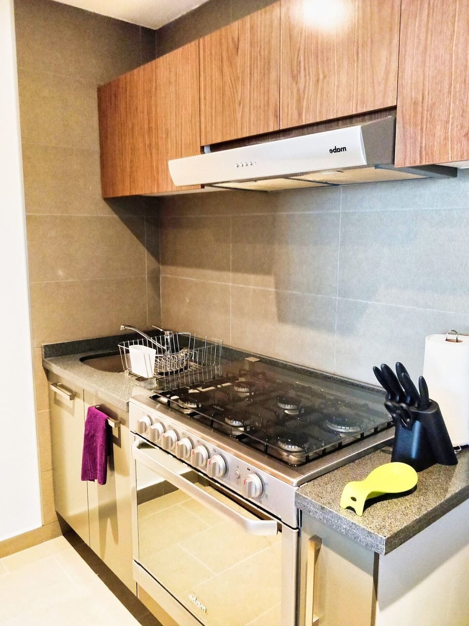 Fully equipped kitchen