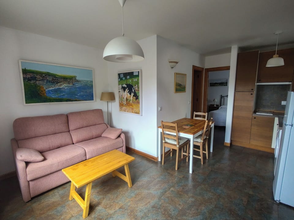 Apartment | Living area | 32-inch flat-screen TV with cable channels, TV