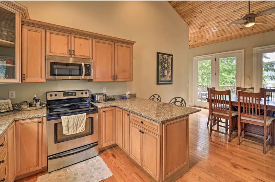 Kitchen island with seating for 2