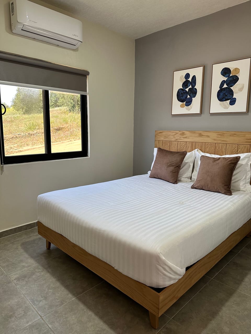 Family Cabin | Minibar, iron/ironing board, free WiFi, bed sheets