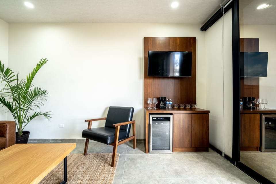 Premium Room, Valley View | Living area | 43-inch TV with digital channels