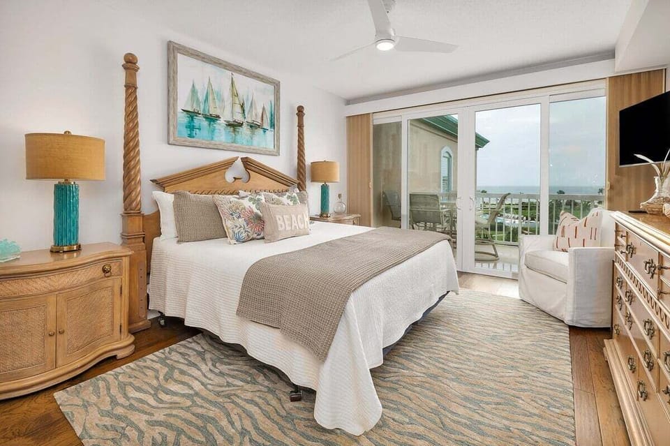 Saint Simons Grand #319