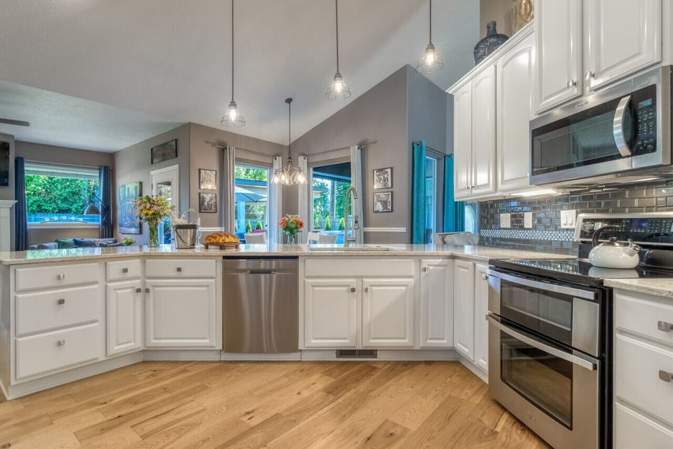 Gourmet Kitchen