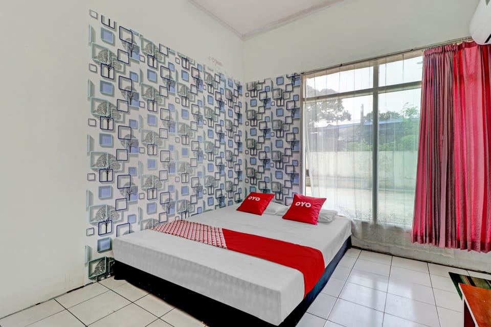 Standard Double Room | Desk, laptop workspace, free WiFi, bed sheets