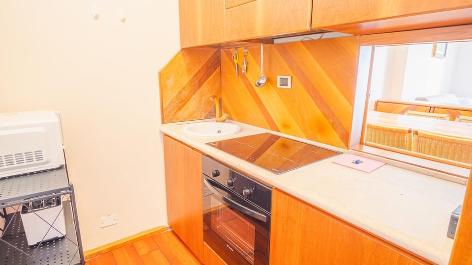 House | 1 bedroom