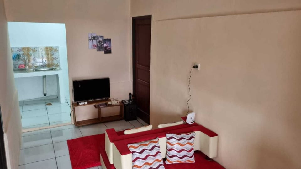 Deluxe Double Room | Free WiFi, bed sheets