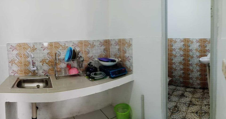 Deluxe Double Room | Free WiFi, bed sheets