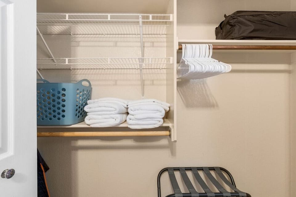 Bedroom 2 Closet