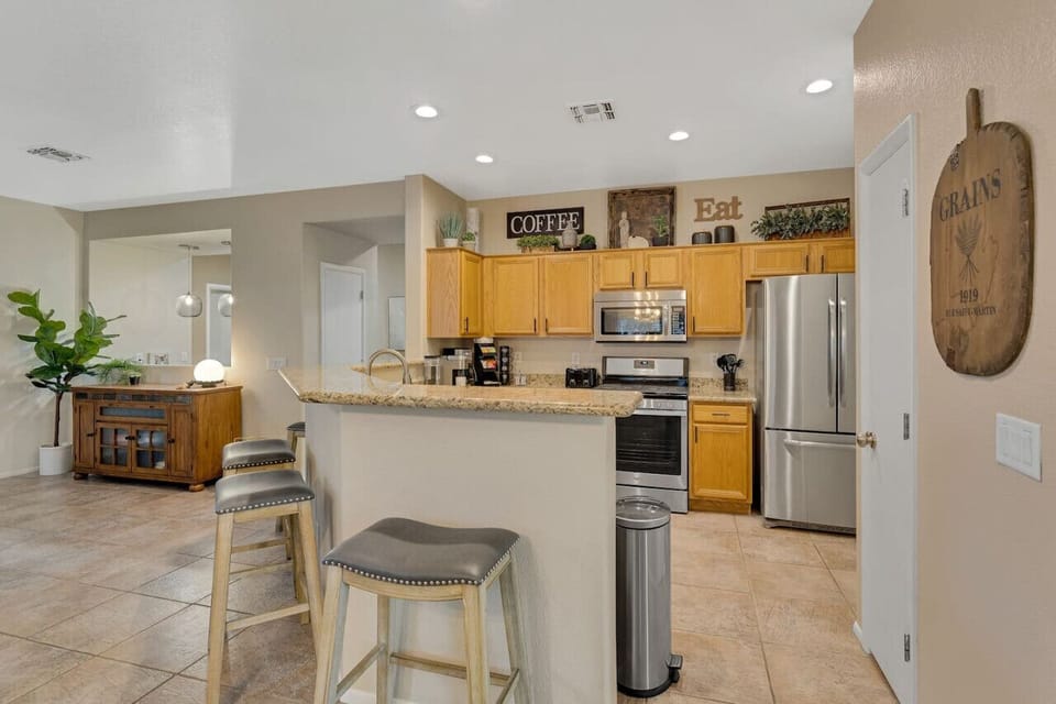 Kitchen Island Seating for 4
