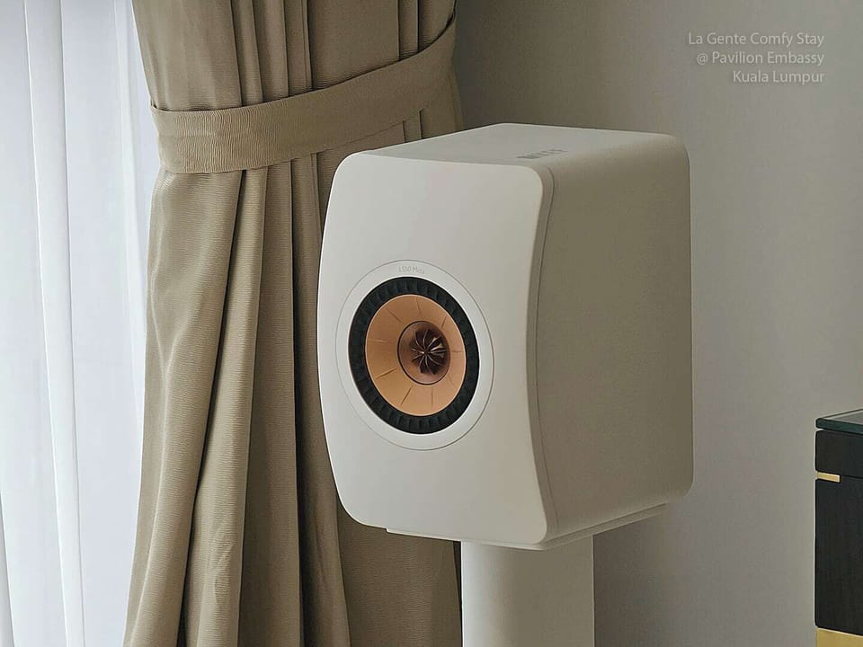 Enjoy great music from the KEF LS50 Meta speakers, exclusively for our guests to enjoy