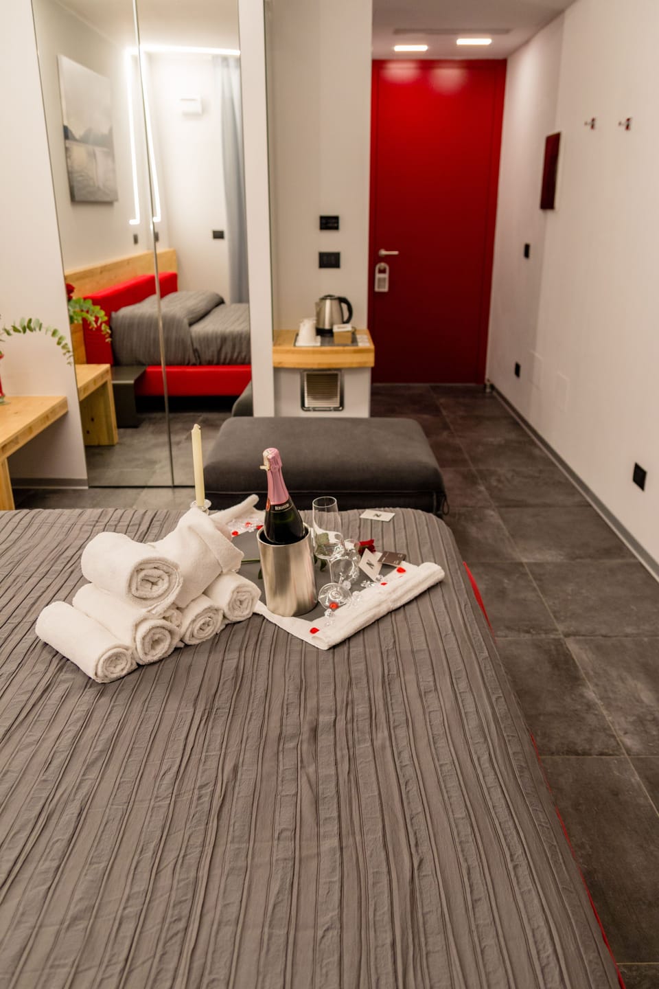 Deluxe Room | Down comforters, memory foam beds, minibar, in-room safe