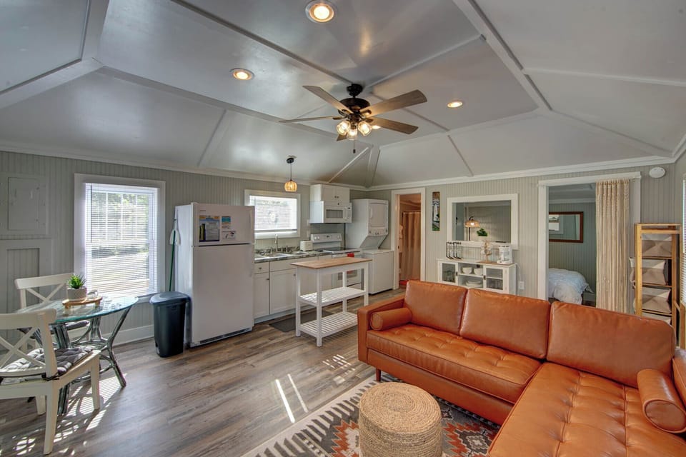 Living Room (4)