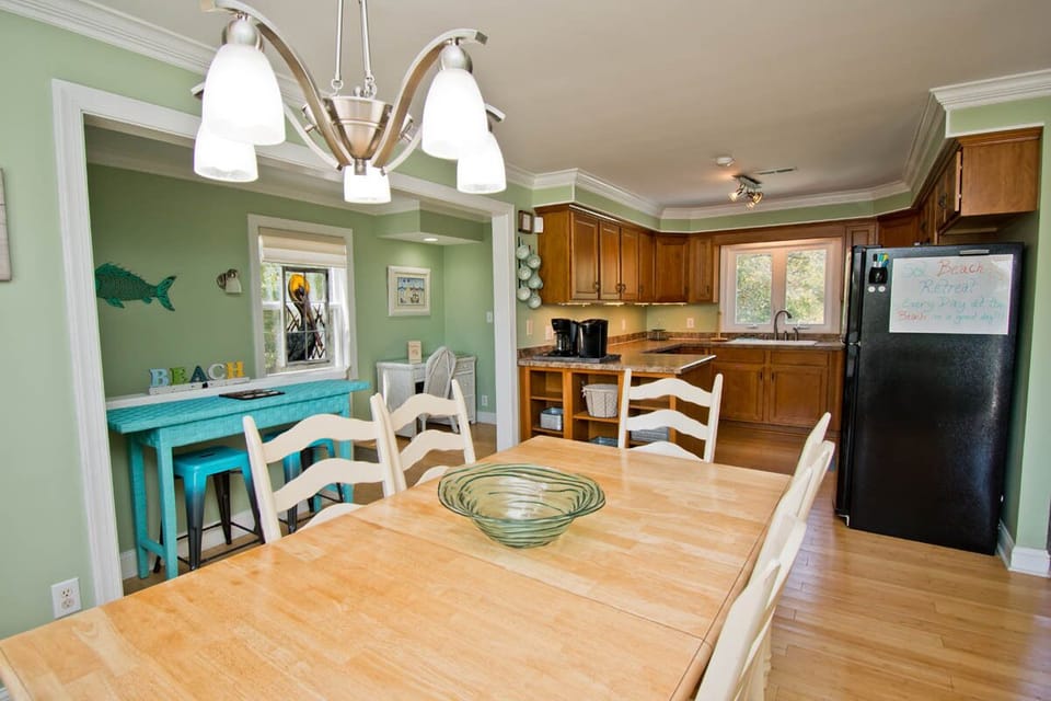 Dining / Kitchen