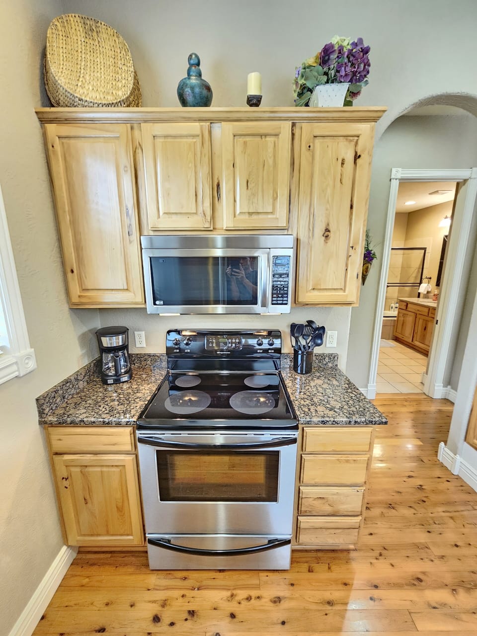 Full-sized, stainless-steel appliances in the kitchen & comes fully stocked!