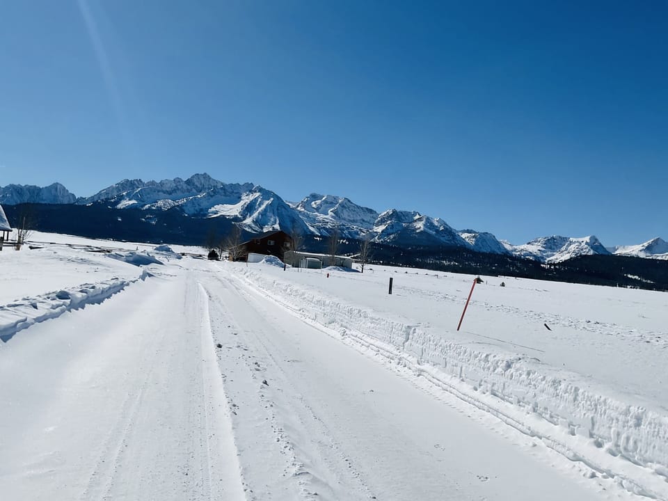Snow and ski sports