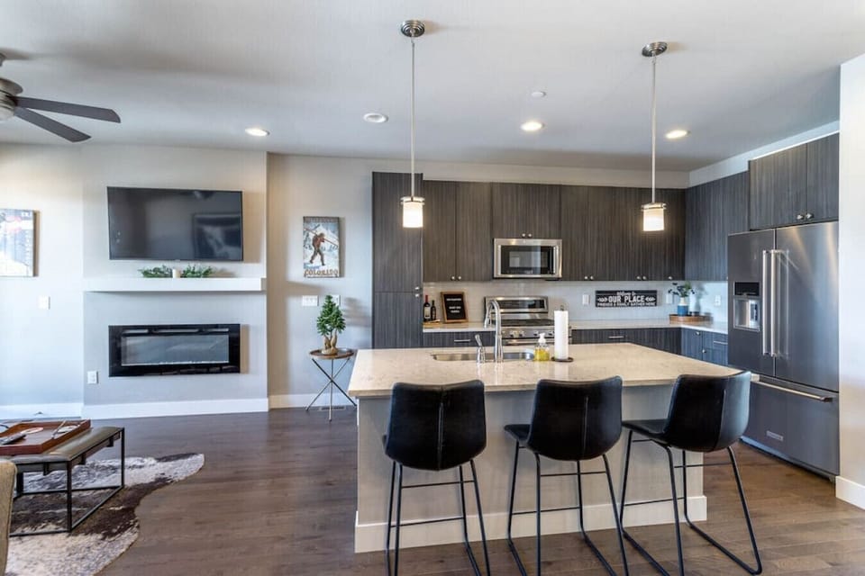 Open kitchen