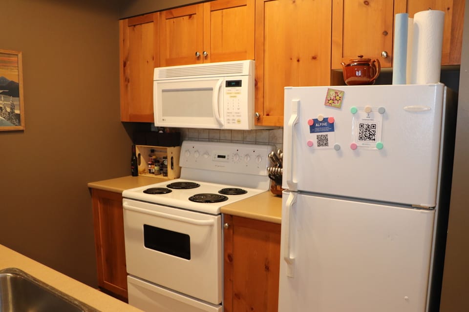 Full Size Appliances 