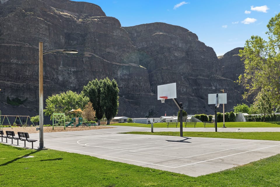 Sport court