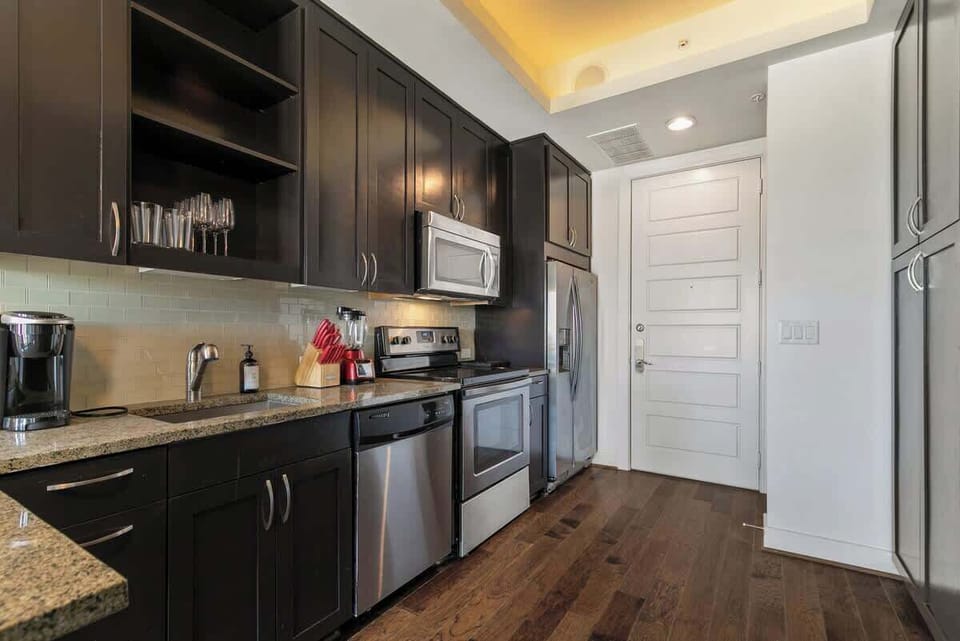 Fully Equipped Studio Kitchen