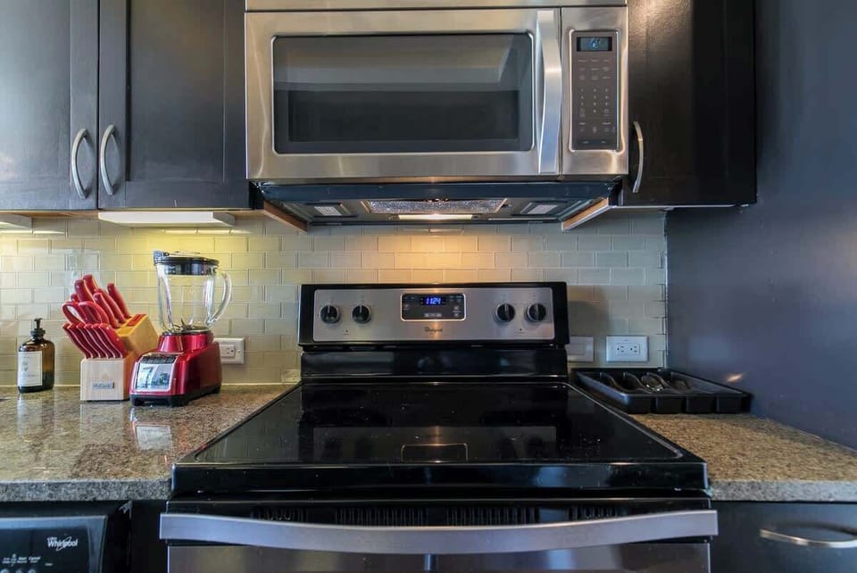 Fully Equipped Studio Kitchen