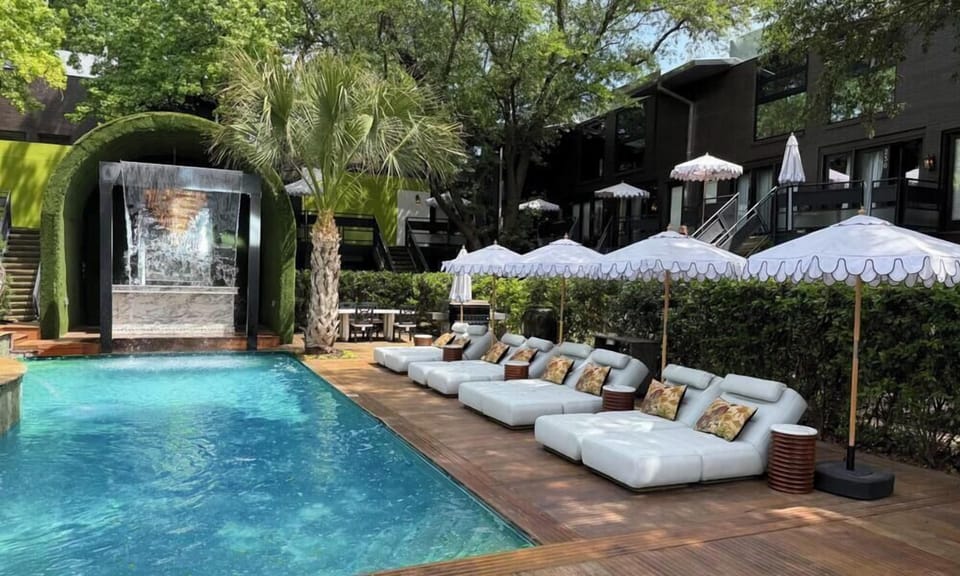 Wellness retreat to all guests, on-site or offsite. 