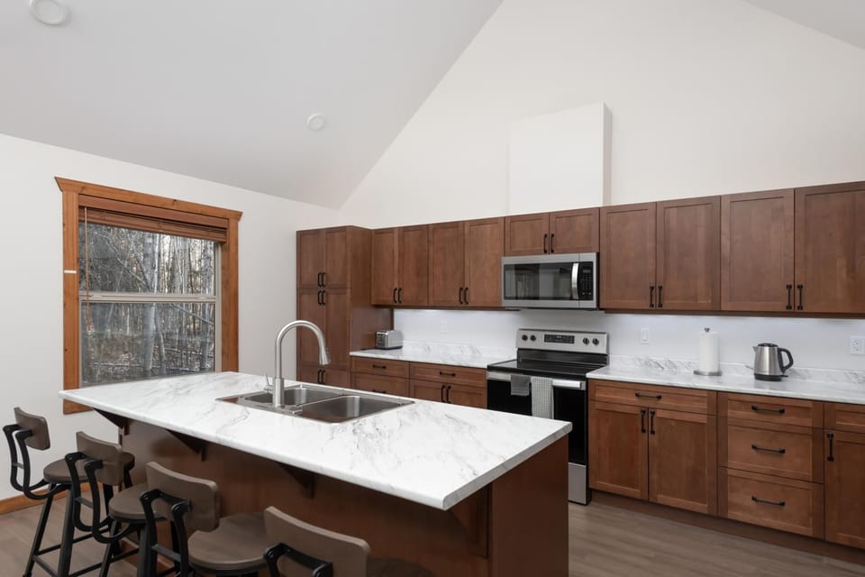 Evergreen Cabin Rental (1531)