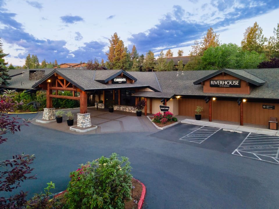 Convenient highway access to other areas around Bend.