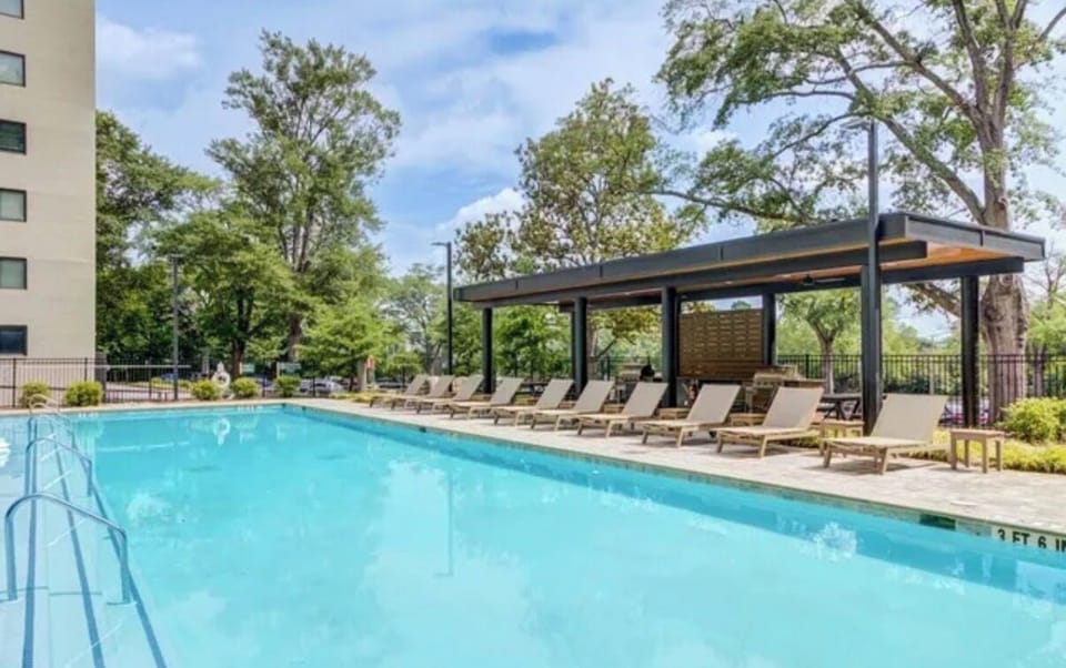 Resort style pool 