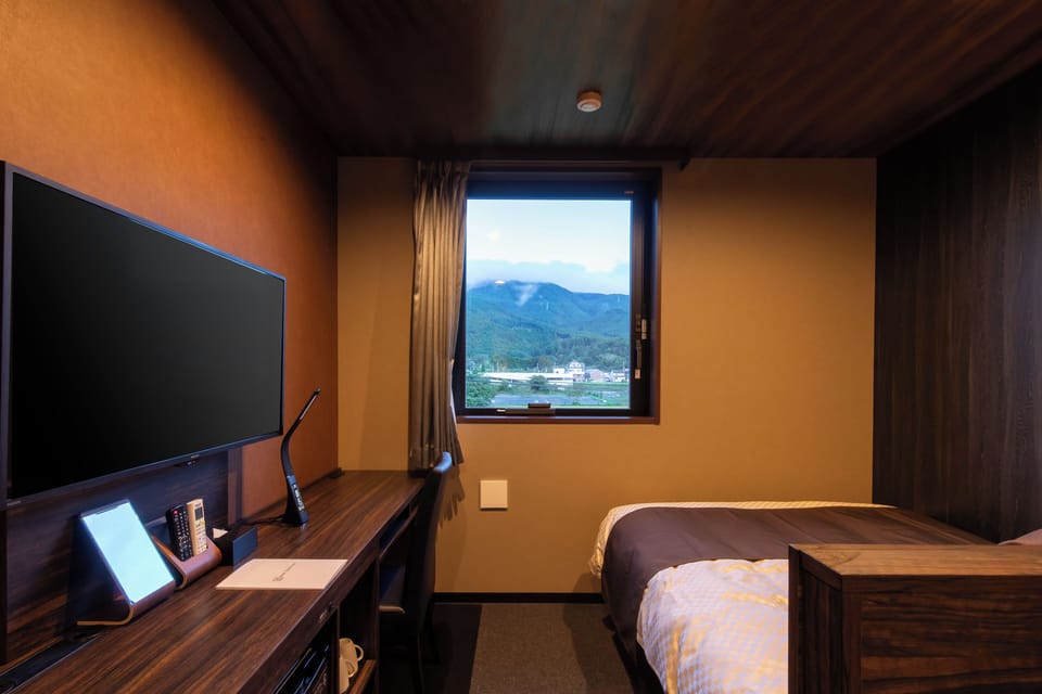 Standard Double Room (Hakone View), Non-Smoking | Desk, free WiFi, bed sheets