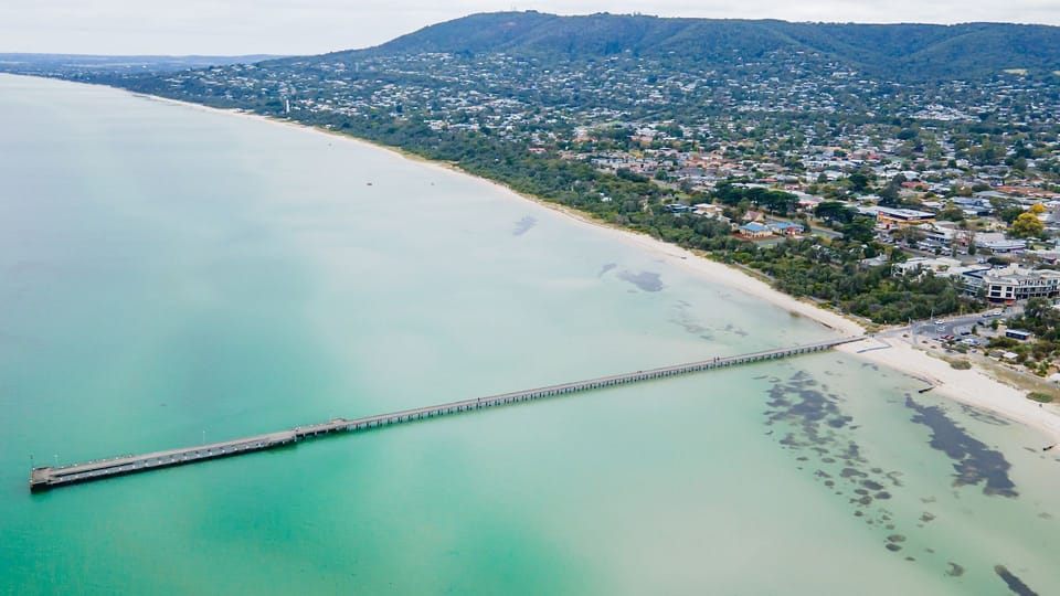 The beautiful peninsula coastline 